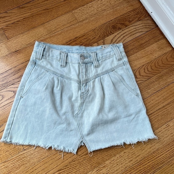 Free People Sidecar Mini Skirt Jean Skirt Size 24 - Picture 6 of 9